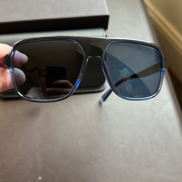 Dolce & Gabbana Unisex Sunglasses - Picture 5 of 13